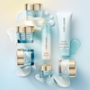 Product DayWear Liquid Glow Lotion 50ml thumbnail image