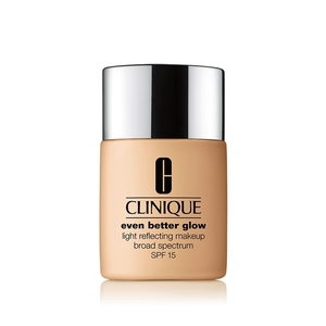 Product Clinique Even Better Glow Light Reflecting Makeup SPF15 30ml base image