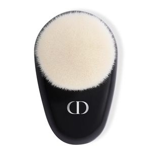 Product Dior Backstage Multi-Use Face Brush N°18 base image