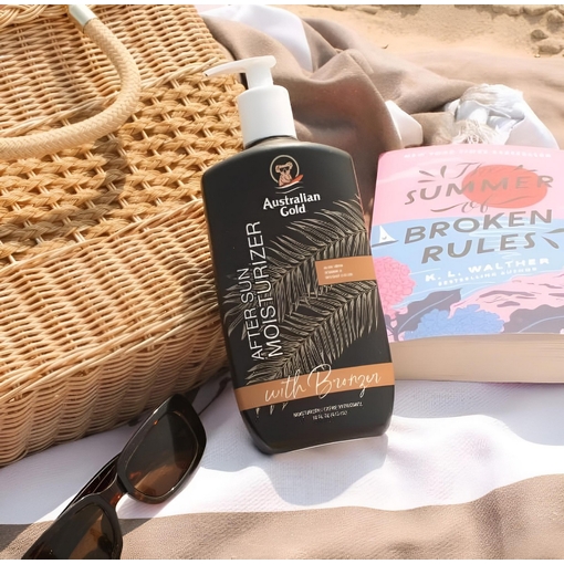 Product After Sun Moisturizer With Bronzer 237ml base image