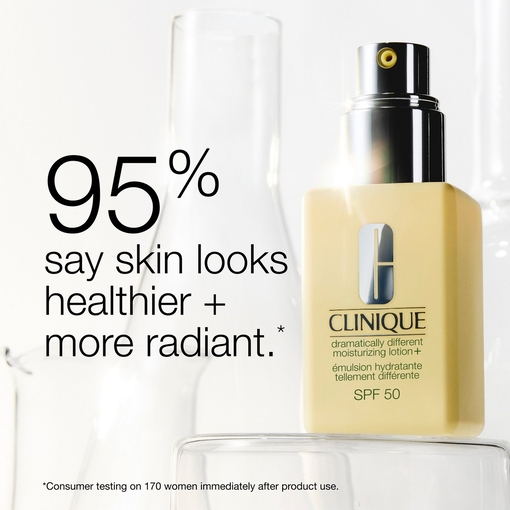 Product Dramatically Different Moisturizing Lotion+™ SPF50 75ml base image