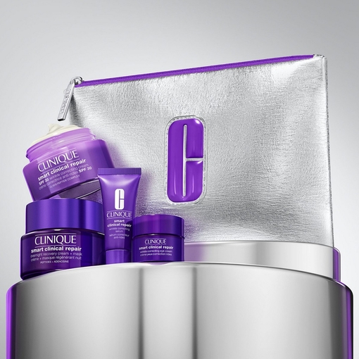 Product Day-To-Night De-Aging Set base image