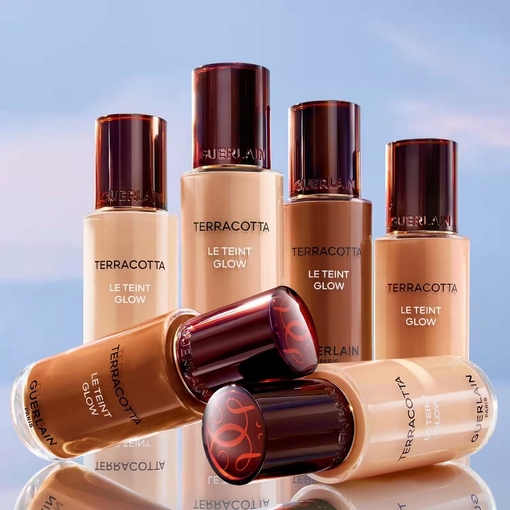 Product Terracotta Le Teint Glow - Healthy Glow Foundation - Longwear No-Transfer 35ml base image