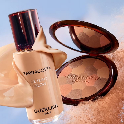 Product Terracotta Le Teint Glow - Healthy Glow Foundation - Longwear No-Transfer 35ml base image