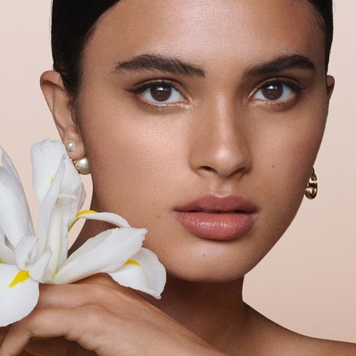 Product Dior Forever Skin Glow 24H Wear Radiant Foundation Perfection & Hydration SPF20 30ml base image