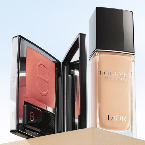 Product Rouge Blush - Longwear Couture Blush - Concentrated Floral Skincare 6.4g base image