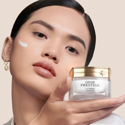 Product Dior Prestige La Crème Intensive Repairing Creme Texture Fine 50ml base image