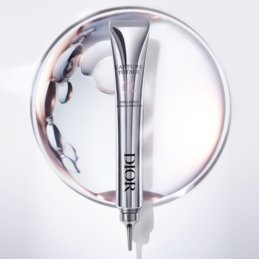 Product Capture Totale Hyalushot Wrinkle Corrector 15ml base image
