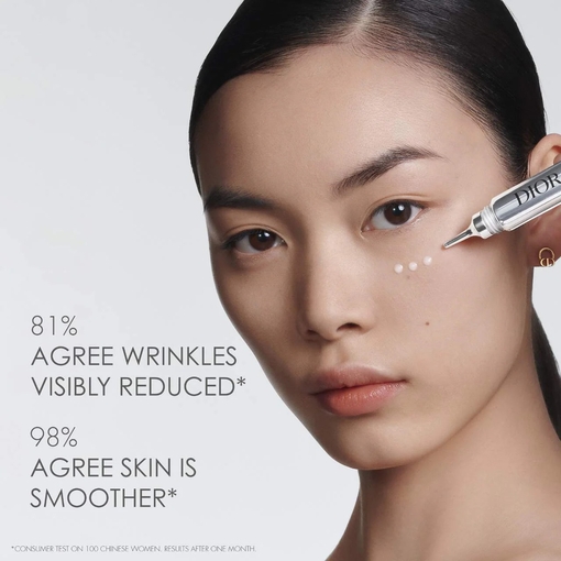 Product Capture Totale Hyalushot Wrinkle Corrector 15ml base image