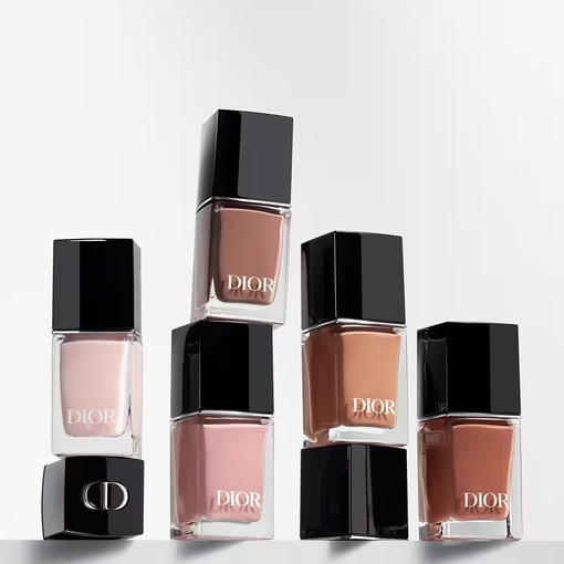 Product Dior Vernis 449 Dansante- Gel Effect & Couture Color - Nail Polish 10ml base image