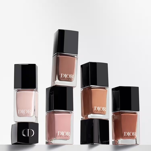 Product Dior Vernis 558 Grace - Gel Effect & Couture Color - Nail Polish 10ml base image