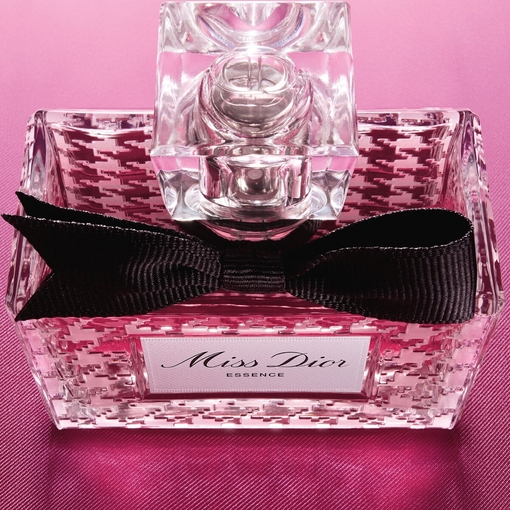 Product Miss Dior Essence De Parfum 80ml base image