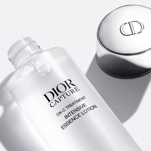 Product Dior Capture Intensive Essence Lotion - OX-C Treamtent - High Performance Age Defying Correction 175ml base image