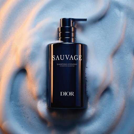 Product Sauvage Hydrating Shampoo 250ml base image