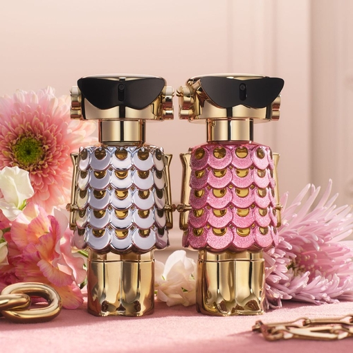 Product Fame Blooming Pink Eau De Parfum Refillable - The Collector Edition 80ml base image