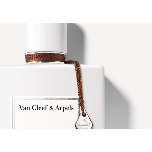 Product Collection Extraordinaire Santal Blanc Eau De Parfum 75ml base image