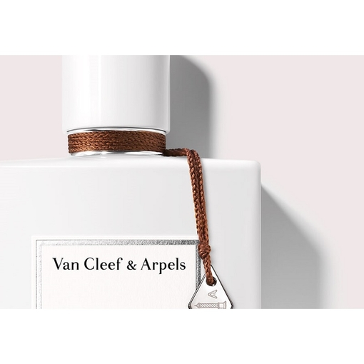 Product Collection Extraordinaire Oud Blanc Eau De Parfum 75ml base image