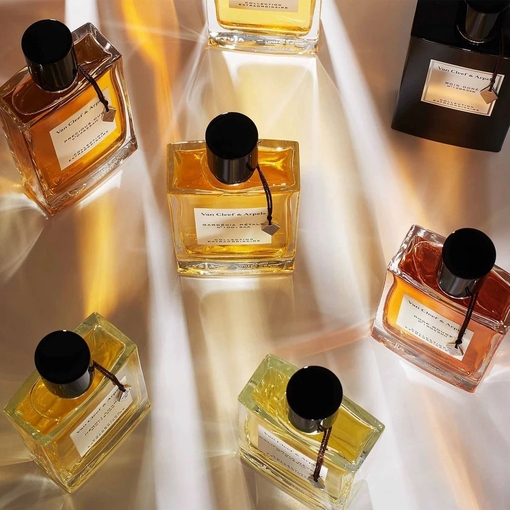 Product Collection Extraordinaire Musc De Soie Eau De Parfum 75ml base image