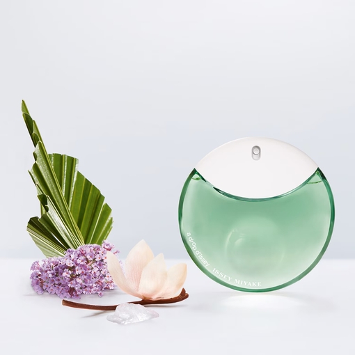 Product A Drop D'Issey Eau De Parfum Essentielle 30ml base image