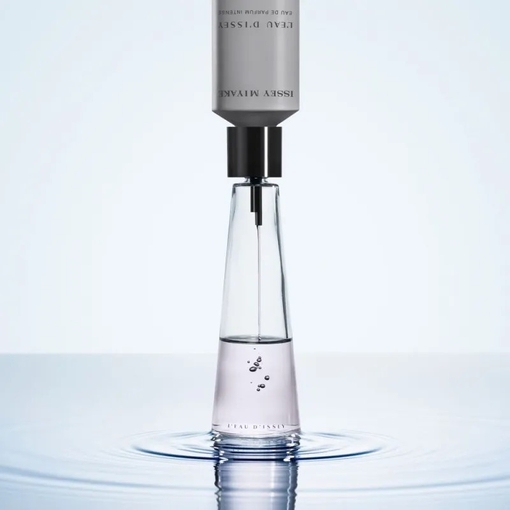 Product L'Eau D'Issey Eau De Parfum Intense - Refillable 50ml base image