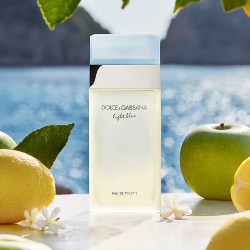 Product Dolce &amp; Gabbana Light Blue Eau De Toilette 100ml base image