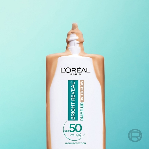 Product Bright Reveal Daily Fluid Tinted Glow Moisturizer SPF50 Bronze 50ml base image