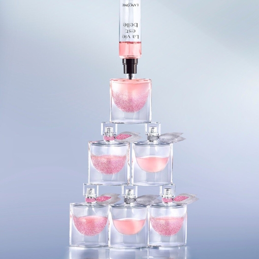 Product La Vie Est Belle L'Eau De Parfum Sparkling Edition - Refillable 50ml base image