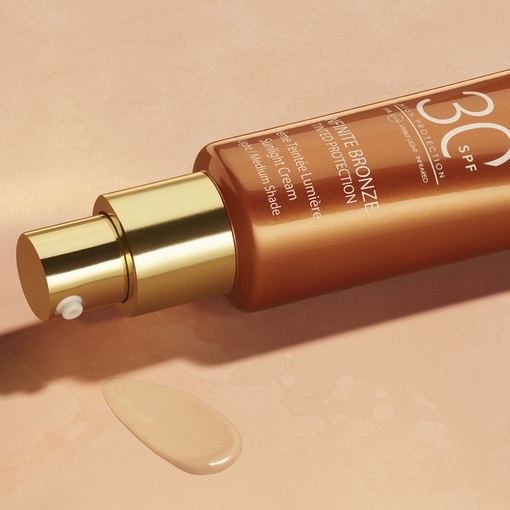 Product Infinite Bronze Tinted Protection Sunlight Cream SPF30 - Light/Medium Shade 50ml base image