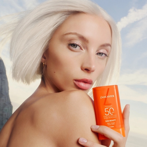 Product Sun Beauty Face Stick SPF50 19g base image