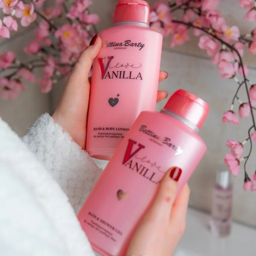 Product Love Vanilla Hand & Body Lotion 500ml base image