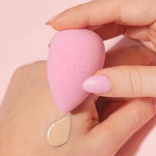 Product 01 Ultra Soft Makeup Sponge base image