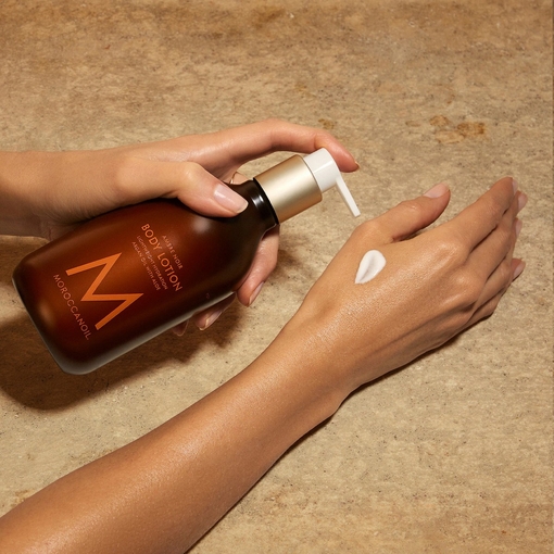 Product Ambre Noir Body Lotion 360ml base image