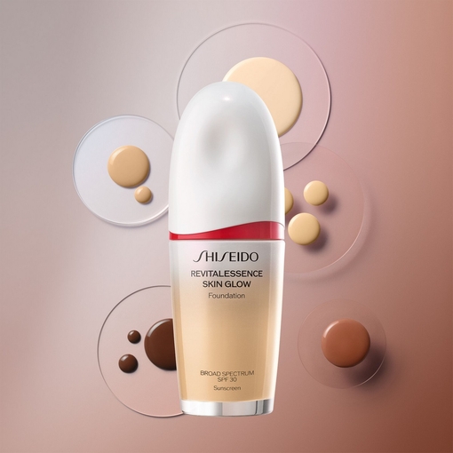 Product Revitalessence Skin Glow SPF 30 Foundation 30ml base image