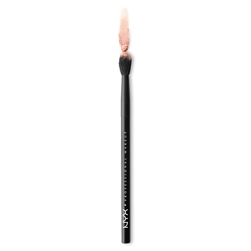 Product Nyx Professional Makeup Pro Crease Brush base image