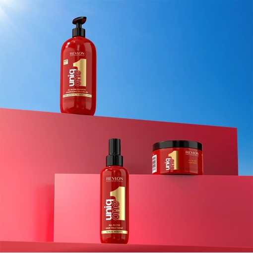 Product UniqOne All In One Shampoo 230ml base image