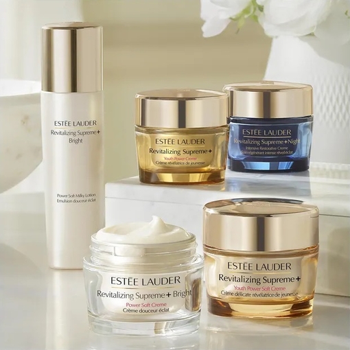 Product Revitalizing Supreme+ Night Intensive Restorative Creme 50ml base image