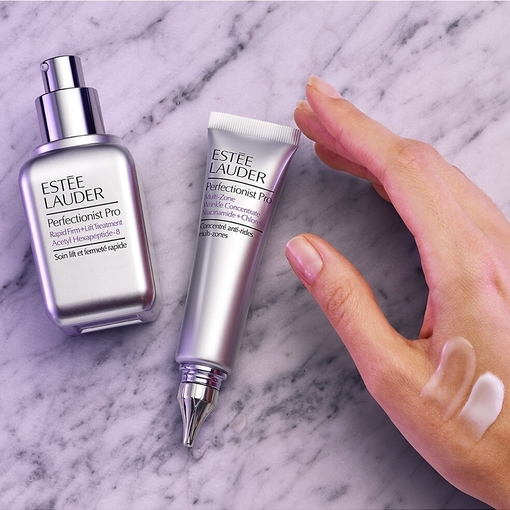 Product Perfectionist Pro Multi-Zone Wrinkle Concentrate with Niacinamide + Chlorella 25ml base image