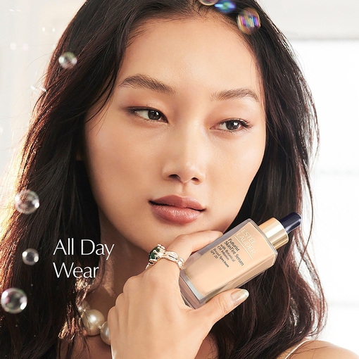 Product Futurist SkinTint Serum with Botanical Oil Infusion SPF20 30ml base image