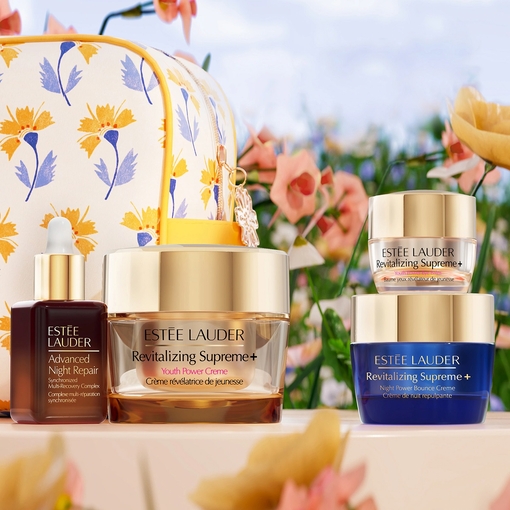 Product The Lifting + Firming Routine Revitalizing Supreme+ Set base image